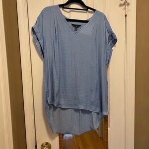 Simply Vera Vera Wang Blue Asymmetrical Tunic Top
